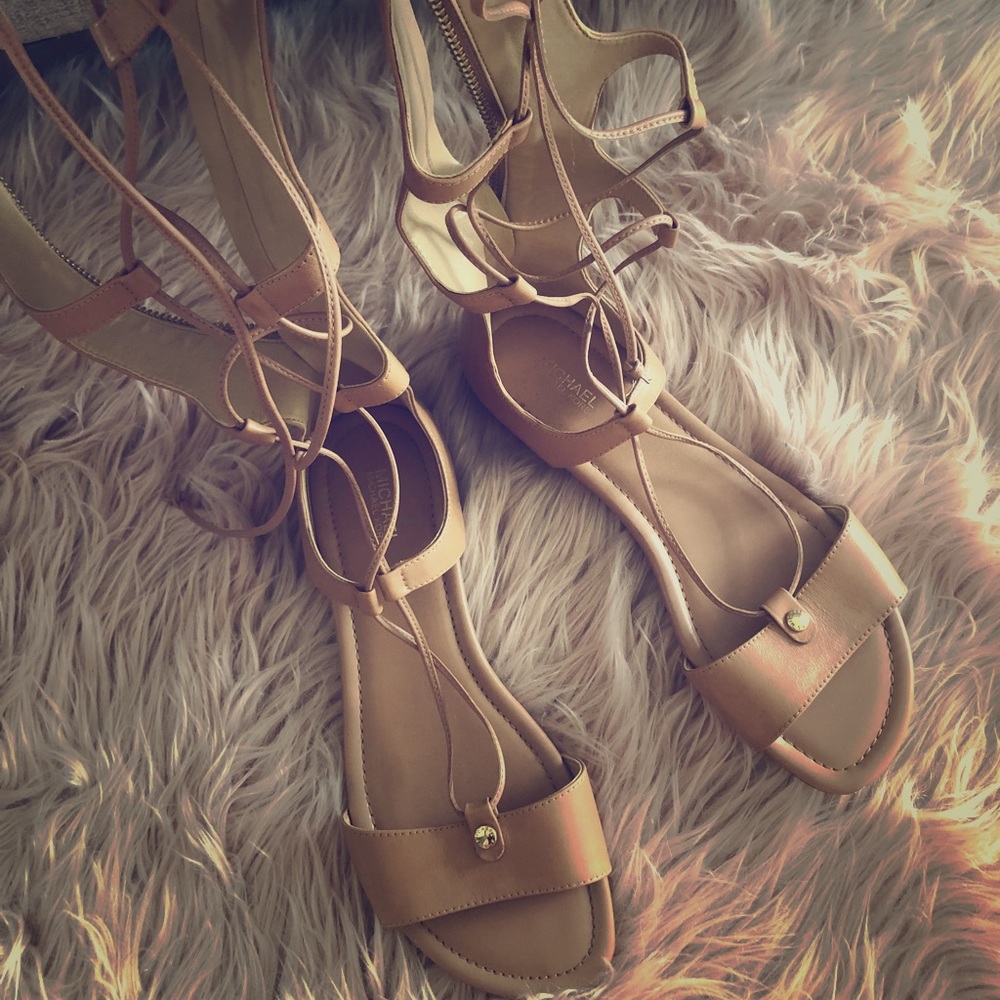 Michael Kors Gladiator Sandals great condition!!